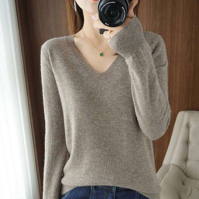 New Cashmere V-neck Pullover Lace Neck Hollow Out Design Casual Knitted Long Sleeve Women's Sweater Autumn And Winter XJ260305