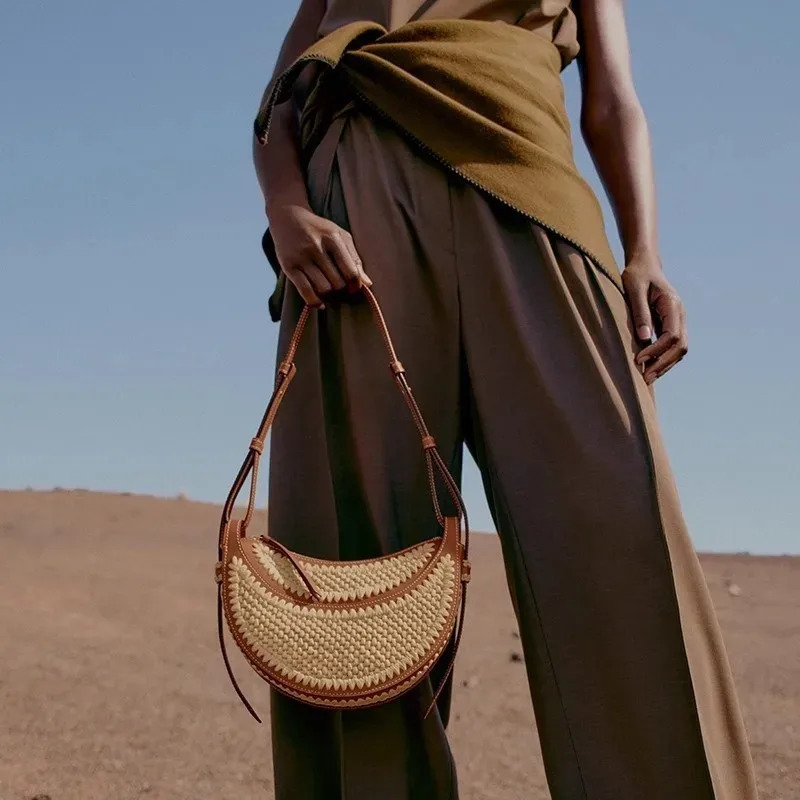 Womens Woven Tote Bag Large Capacity Straw Beach Handbag Simple Casual Shoulder Bag for Summer 260303