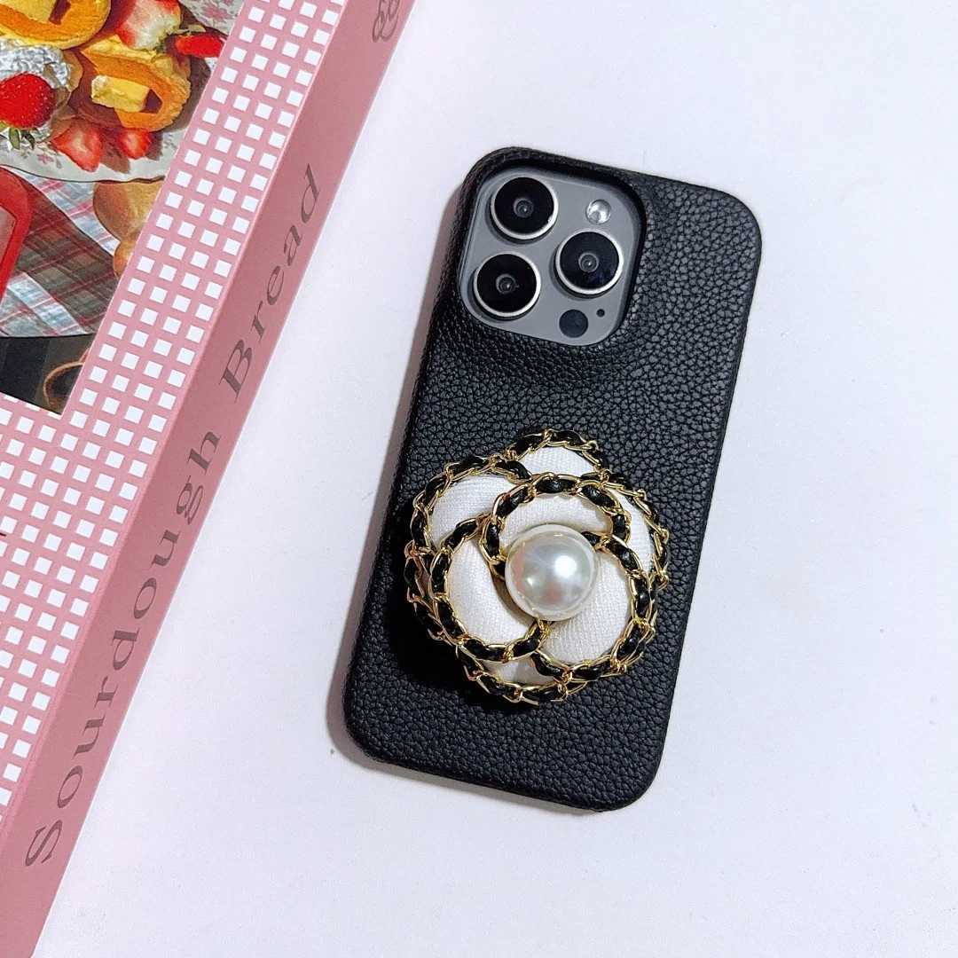 Luxury 3D Camellia Pearl Leather Phone Case For iPhone 16e 16 15 14 13 12 11 Pro Max | Shockproof Hard CoverT260305