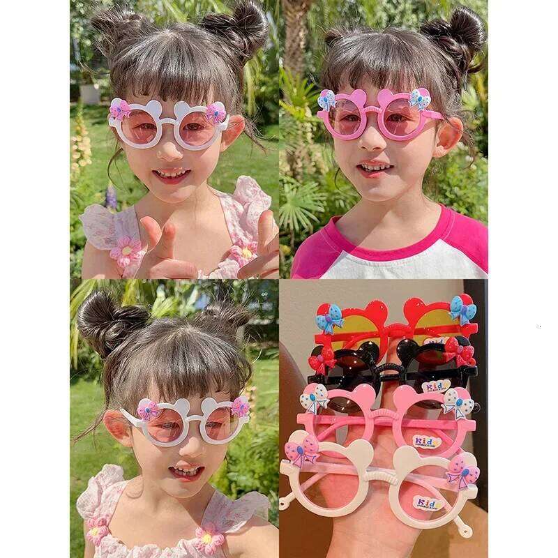 Cute Children's Sunglasses Boy Girl Cartoon UV400 Glasses Lovely Personality Bow Bear Eyeglass Eyewear Bag Outdoor Travel Photo Z260305