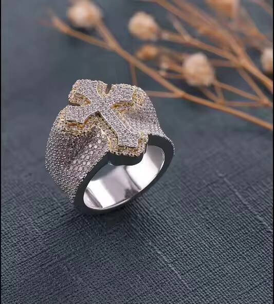 Romantic Luxury Laysware Jewels 925 Sterling Silver Moissanite Ring Twisted Band Brilliant Cut Stone Certified Unisex