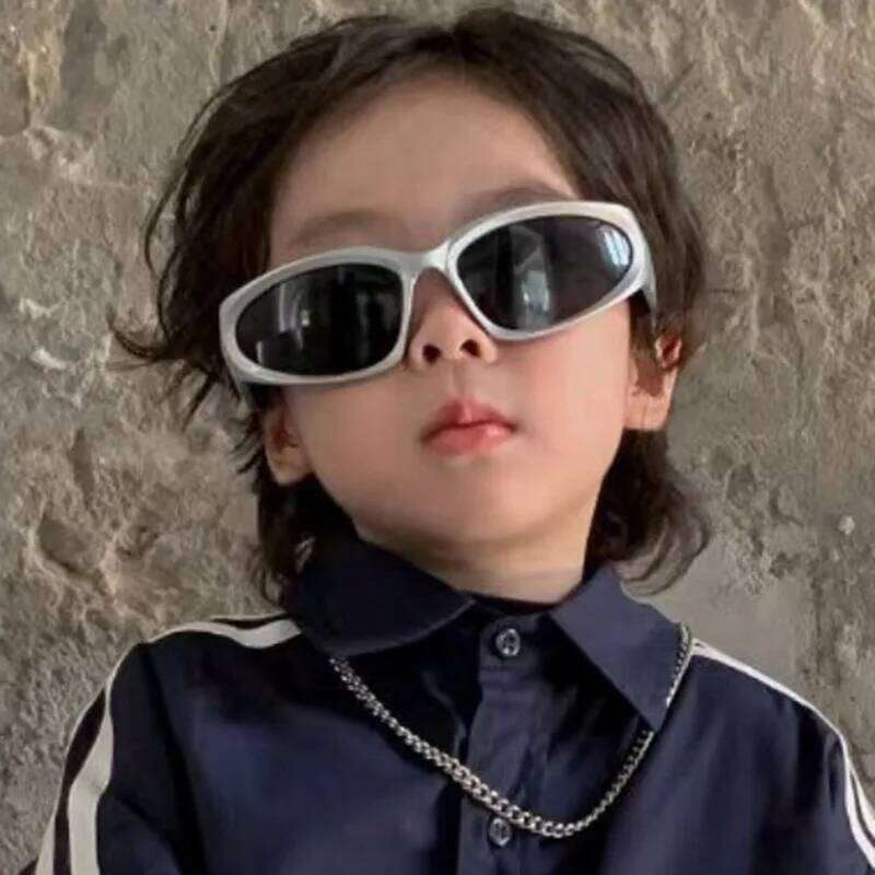 Fashion Children's Y2K Sunglasses Children Summer Outdoor Sunshade Sun Glasses Kids Hip Hop Eyewear UV400 Oculos De Sol Z260304