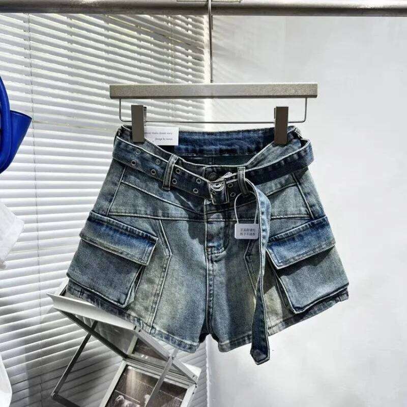 Design Splicing Retro Tooling Denim Women 2026 New High Waist Spice Girl Loose Jean Shorts with Pockets XJ260305