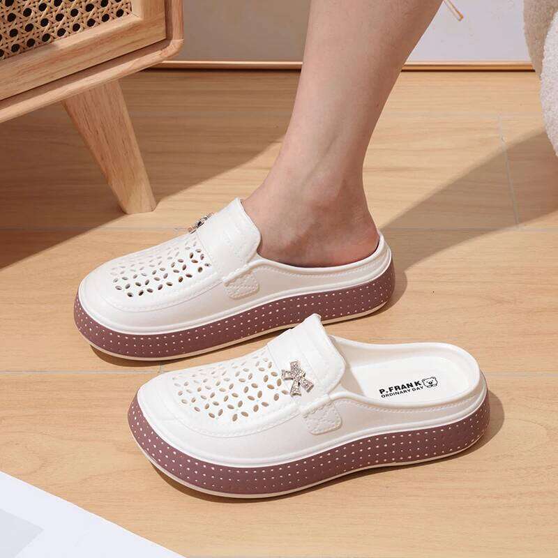 Kidmi Summer New EVA Round Head Clogs Flat Closed-toe Beach Slippers Thick Soles Slides Fitted Women Men