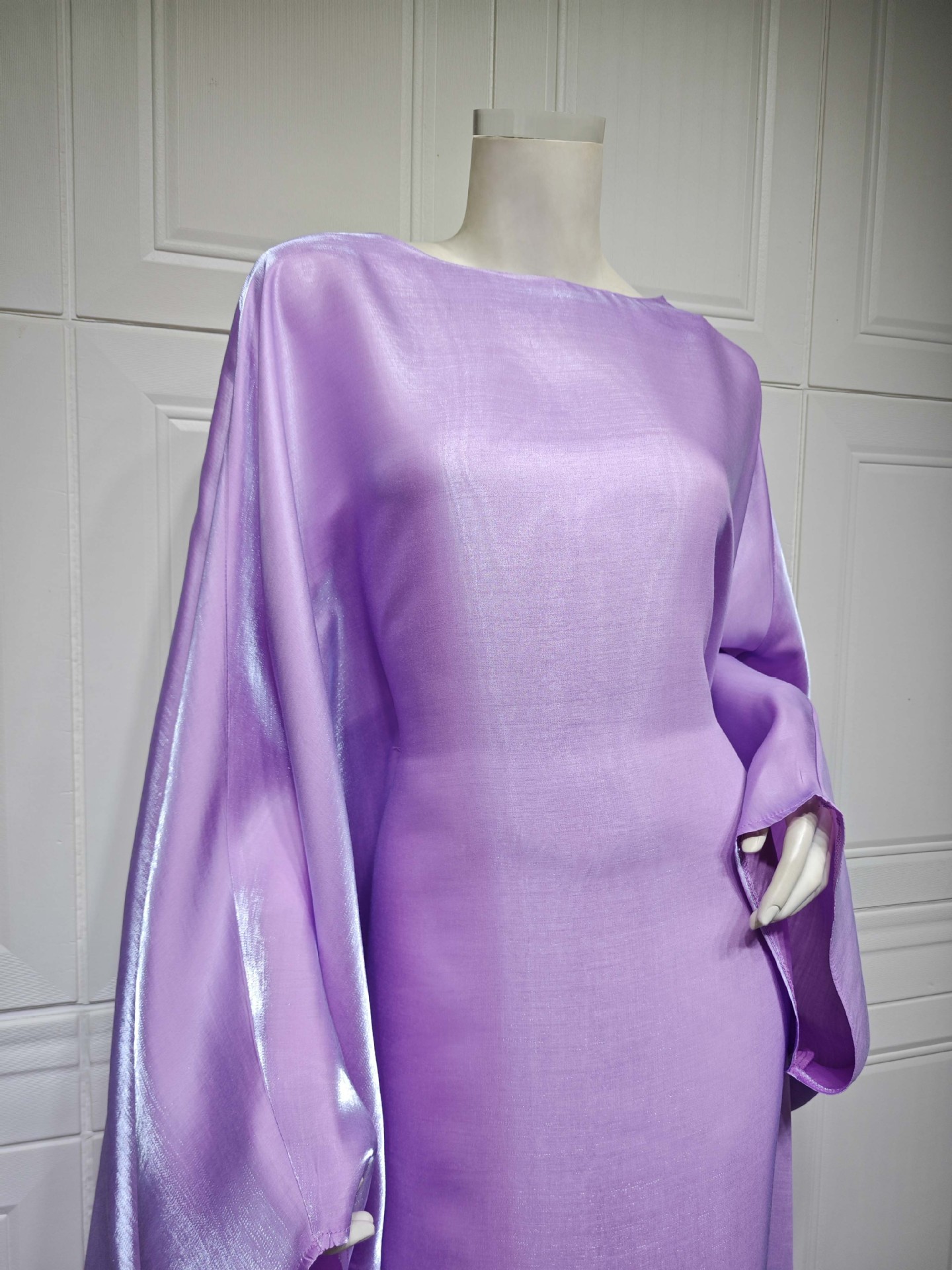 Ethnic Clothing Muslim Kaftan Dress Shiny Batwing Satin Maxi Abaya Dubai Luxury 2026 Abaya For Women Islam Caftan Marocain Femme Long Robes