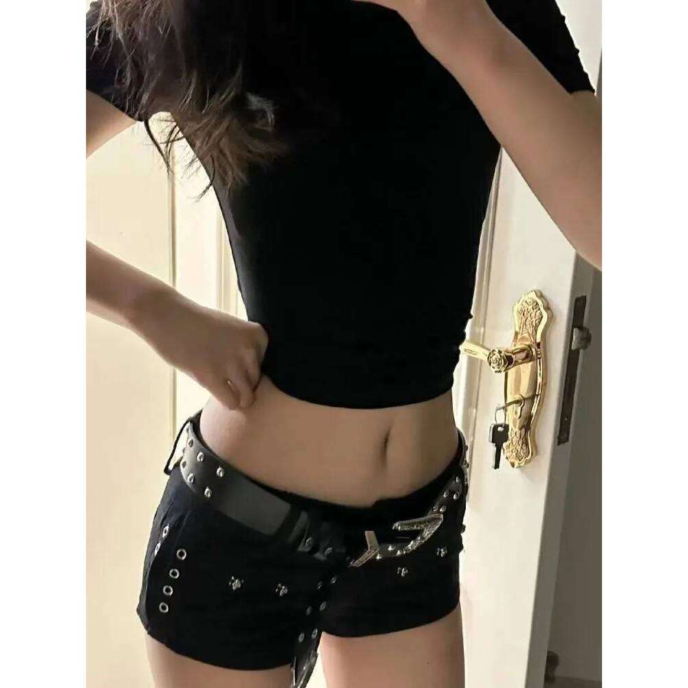Y2k American Vintage Short Denim Shorts Women Casual Rivet Sexy Streetwear Bodycon Dark Distressed Zipper Solid Color Summer XJ260305