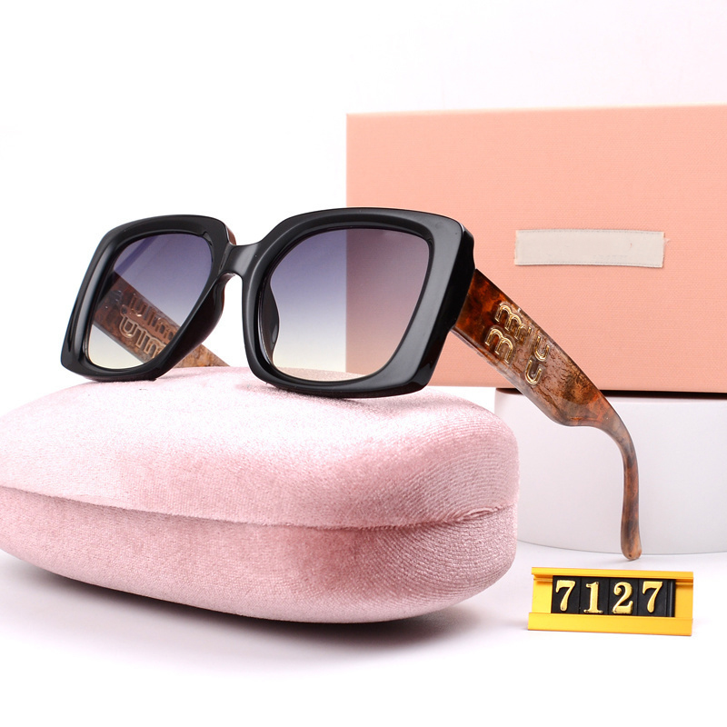Designer Fashion Sunglasses for Women Men Exquisite Vintage Full Frame Driving Beach Shading UV Protection Polarized Glasses Gift