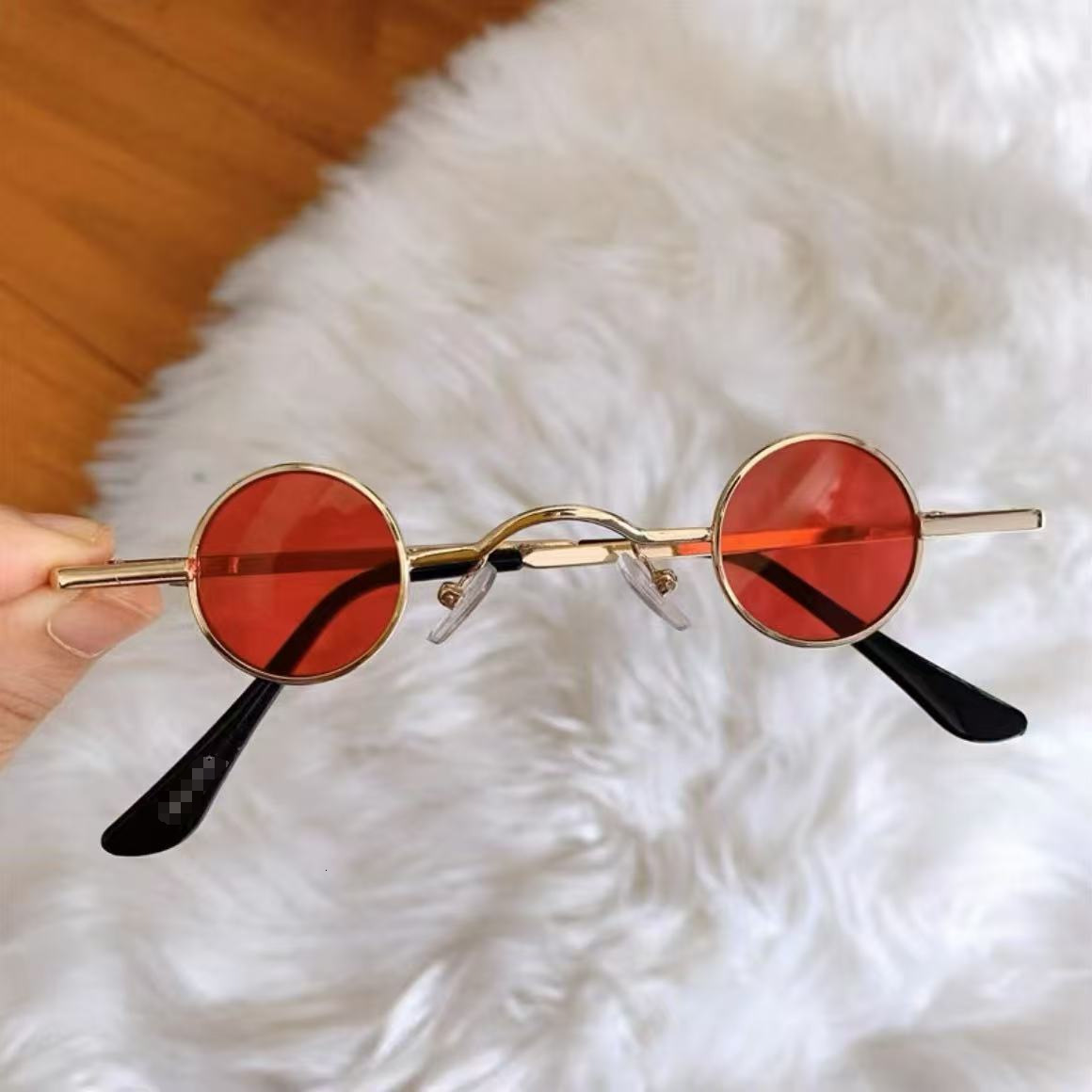 2026 New Designer Luxury Brand Ultra Small Circular Retro Sunglasses Mini Ins Circular Photo Frame Photo Glasses Unisex Sunglasses Punk Trend
