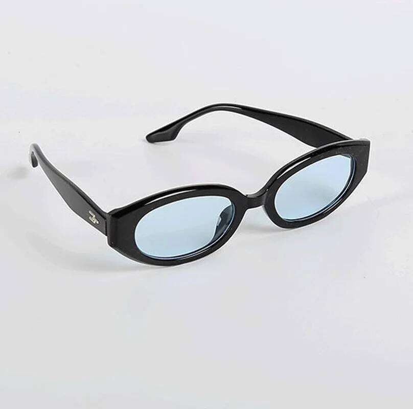 2025 Black Small Frame Sunglasses For Women's Summer Hot Selling, Oval Trendy Sunglasses, Z260305