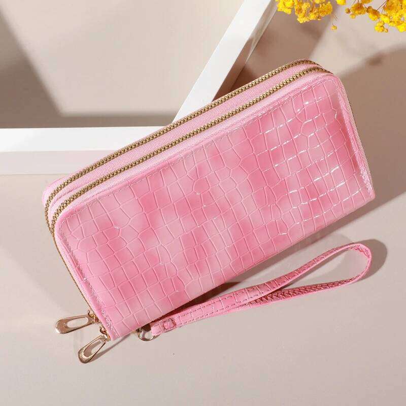 Chic Vintage Double Layer Clutch Wallet Retro Zipper Coin Purse & Wristlet - Fashionable Womens Accessory with Secure Storage C260304