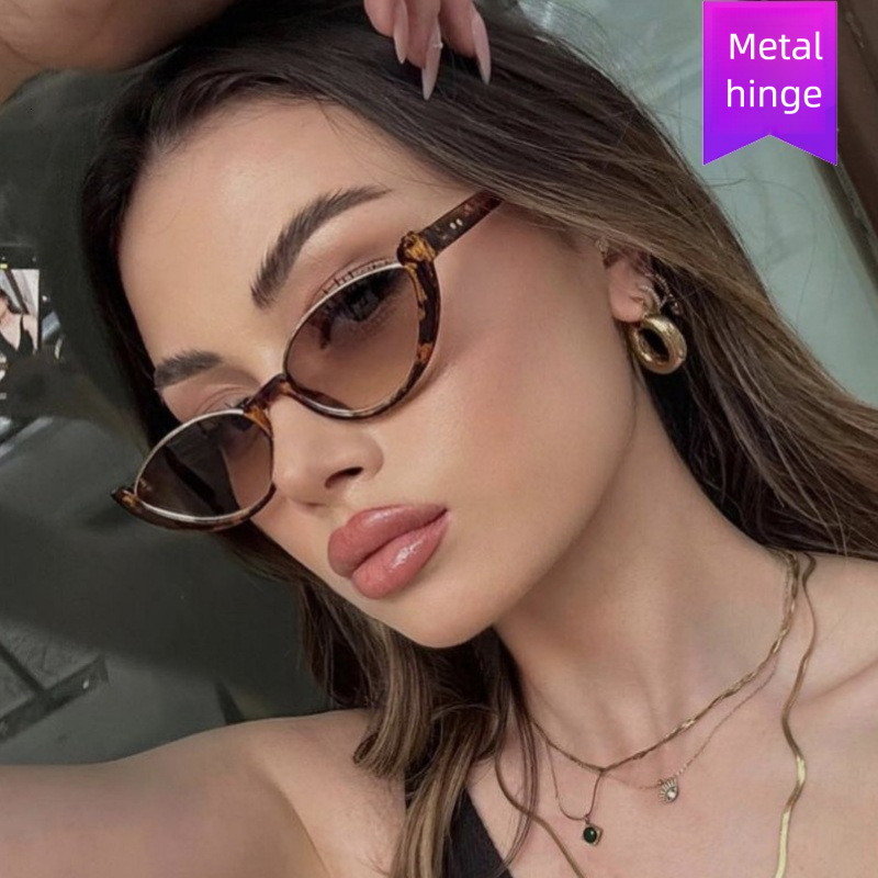 2026 New Retro Cat Eye Small Frame Sunglasses For Women, American And European Style Sunglasses Internet Celebrity Y2K Leopard Pattern Eyeframe