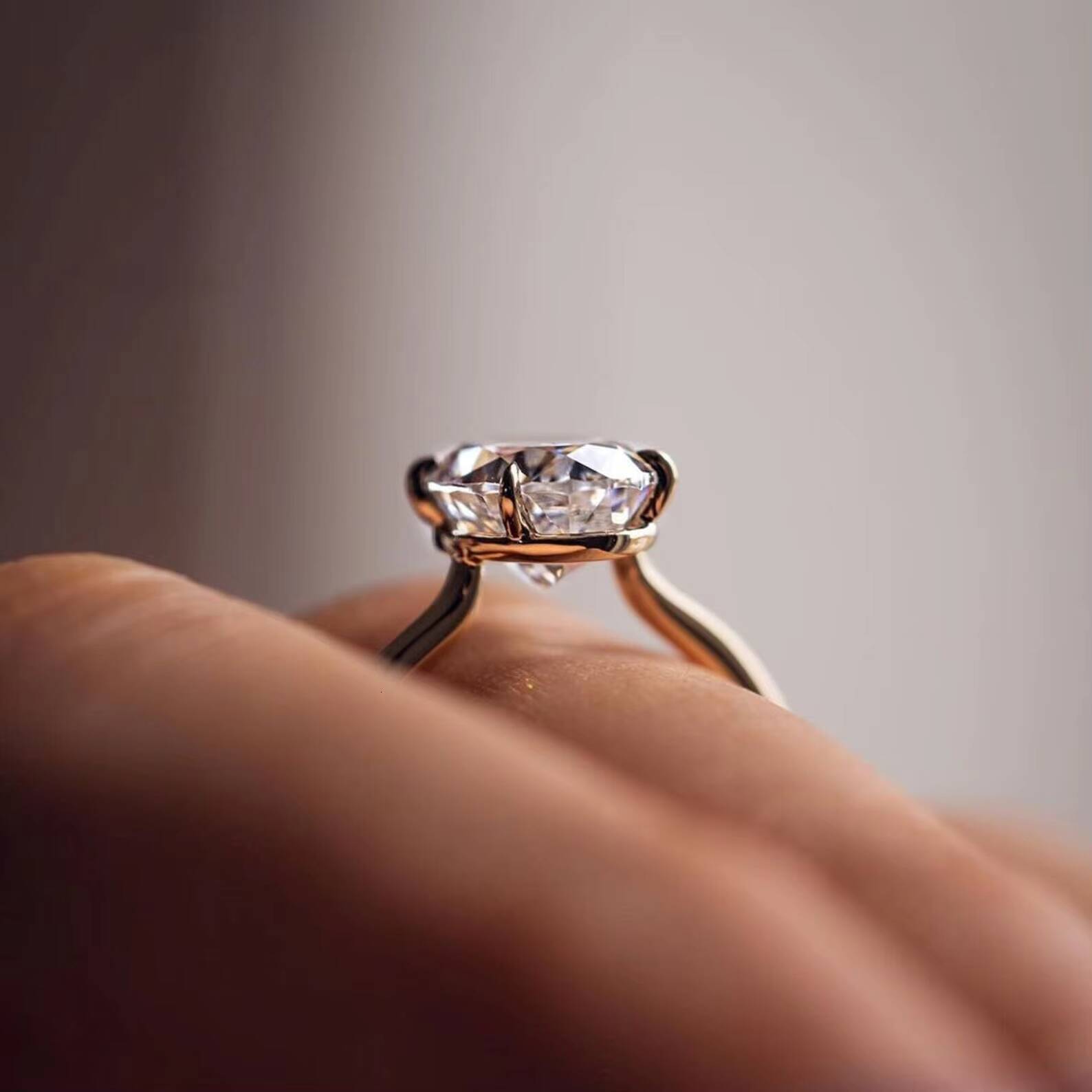 Natural Oval Cut Diamond Engagement Wedding Ring 14k Solid Yellow Gold Prong Set Pure Diamond Solitaire Ring Fine Jewelry