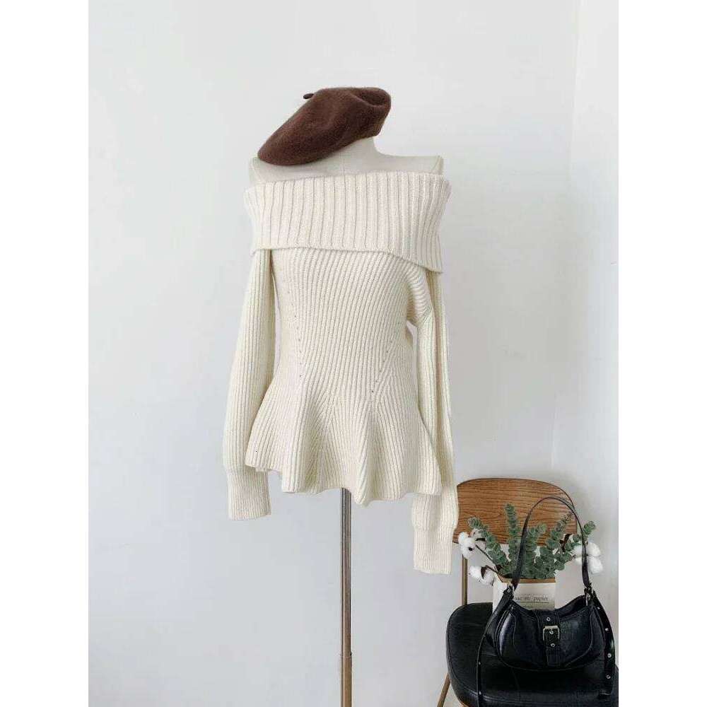 2024 French Autumn Winter Sexy Knitted Elegant for Women Y2k Retro Harajuku Sweaters Female Solid Chic Casual Clothes XJ260305