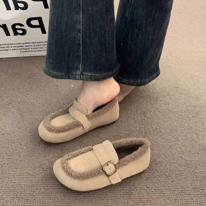 Kidmi New Suede Retro Fleece-Lined Loafers Autumn Winter Warm Slip-on Soft Soled Ladies Women's Cotton Shoes