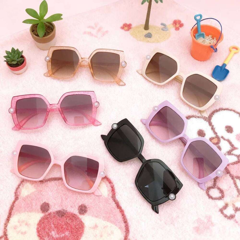 2025 Sun UV Protection Style Baby Sunglasses Boys And Girls Glasses New Square Frame Children's Glitter Cute Z260305