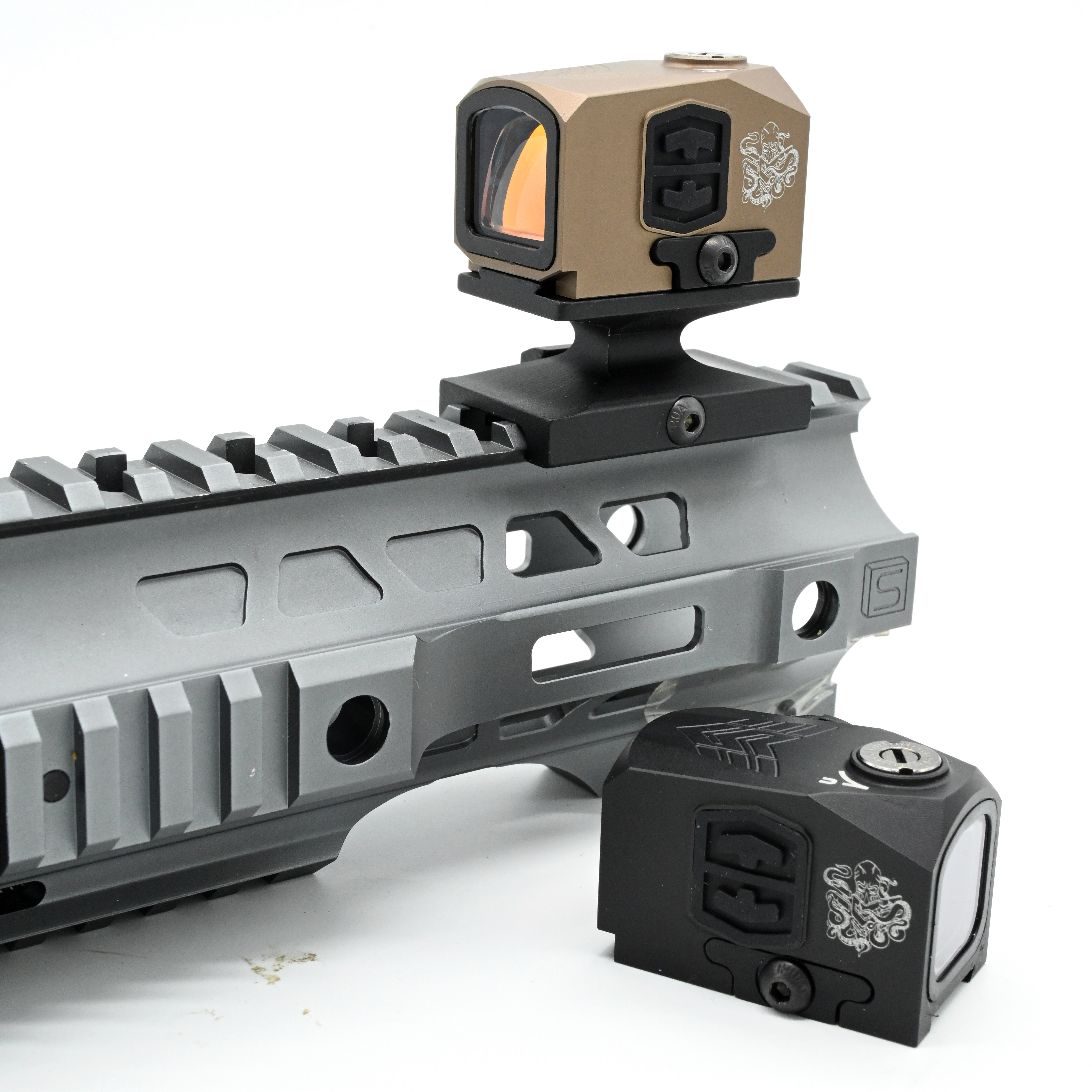 KRAKEN 3MOA RED DOT SIGHT Closed Emitter RMR and MOS Basic Mount Shack Awake