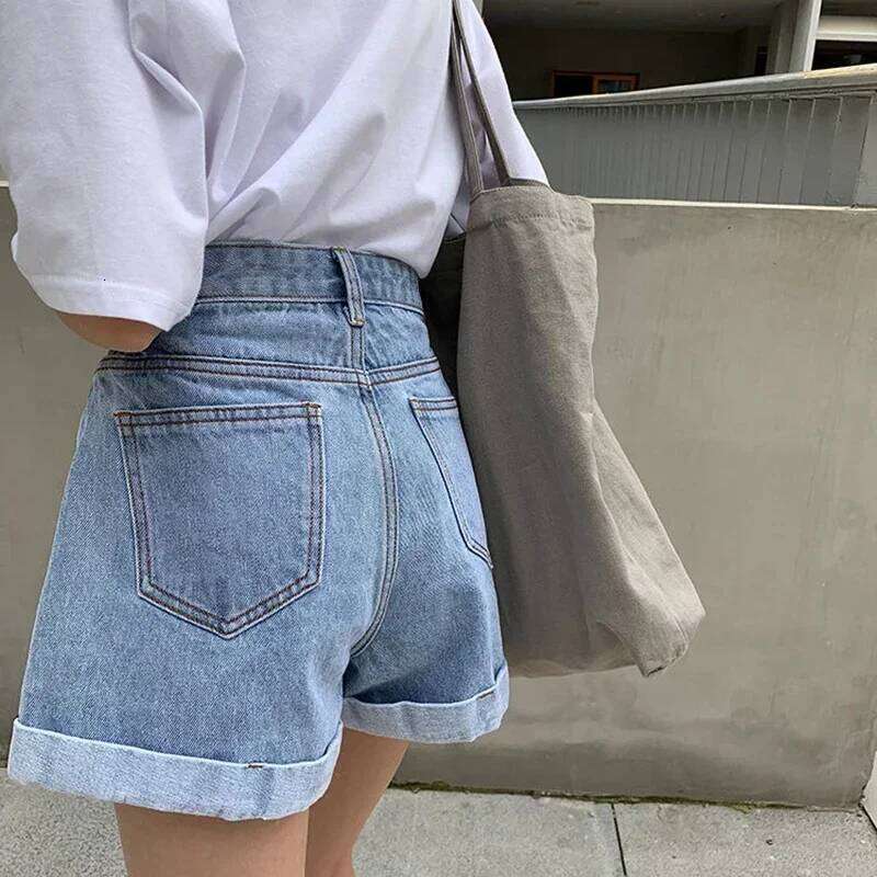High Waisted Slim Fit Denim Shorts Women Korean Style Blue Cotton A-Line Cowboy Summer Jeans for Girls XJ260305