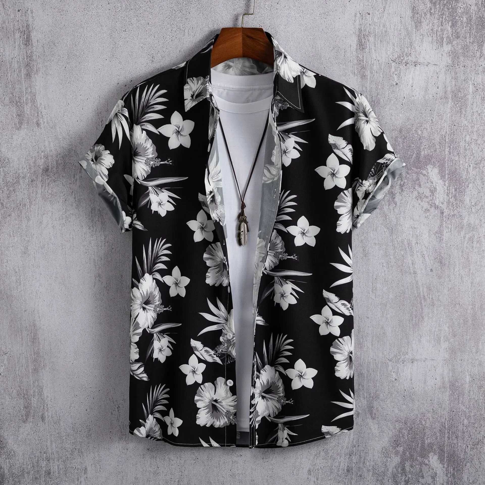 Hawaiian geometric print mens shirts single-cut beach shirts short-sleeved tops mens holiday clothing floral fashion 2026 M260305