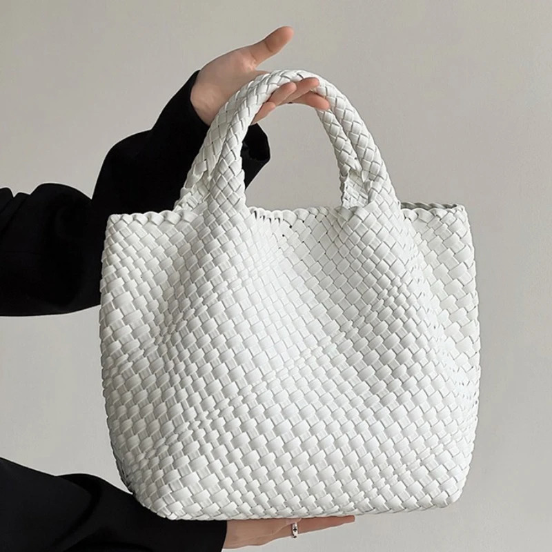 Fashion Woven Bag for Women Vegan Leather Tote Bag Medium Summer Beach Travel Handbag and Purse Retro Handmade Shoulder Bags 260303