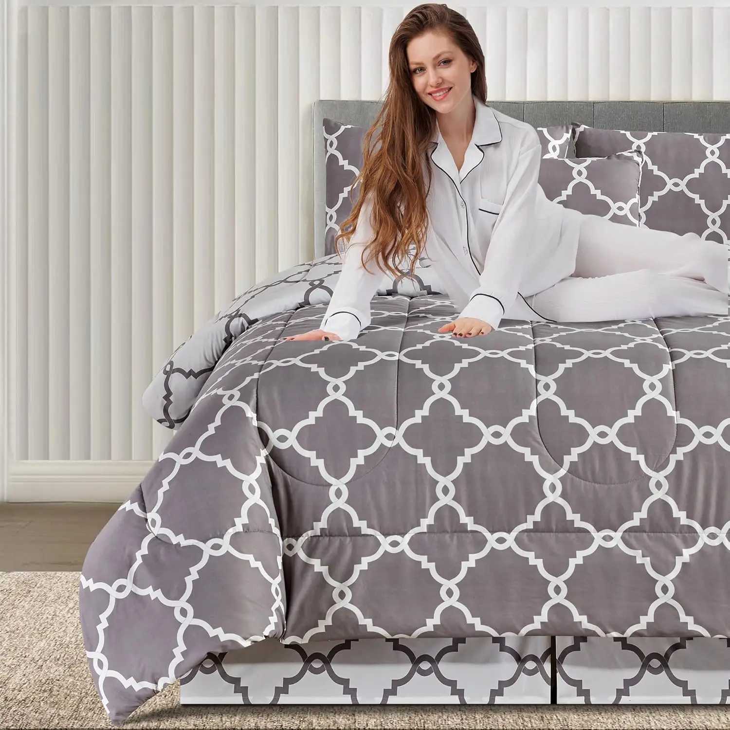 Lux Dcor Reversible 5-Piece Comforter Set All-in-One Bed in a Bag for All SeasonsT260305