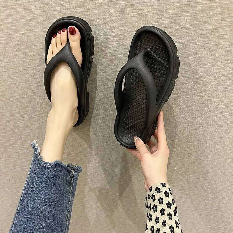 Thick Sole Wedges Flip Flops For Women 2025 Summer Clip Platform Sandals Woman Non-slip Beach Slippers Girls Outdoor Slides