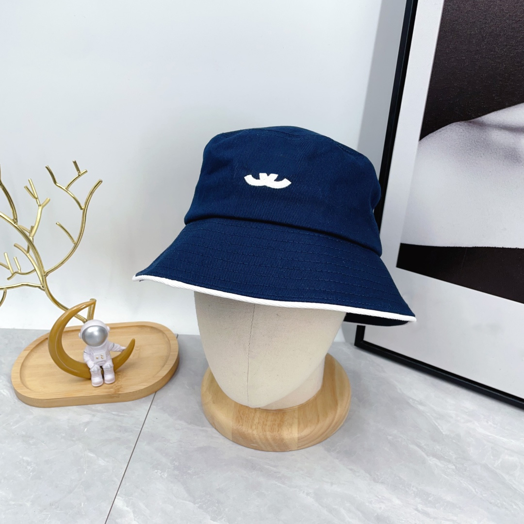 Women's Designer Bucket Hat Daily Simple Versatile High-quality Bucket Hat Street Beach Fashionable And Trendy Outfit Men's Cap