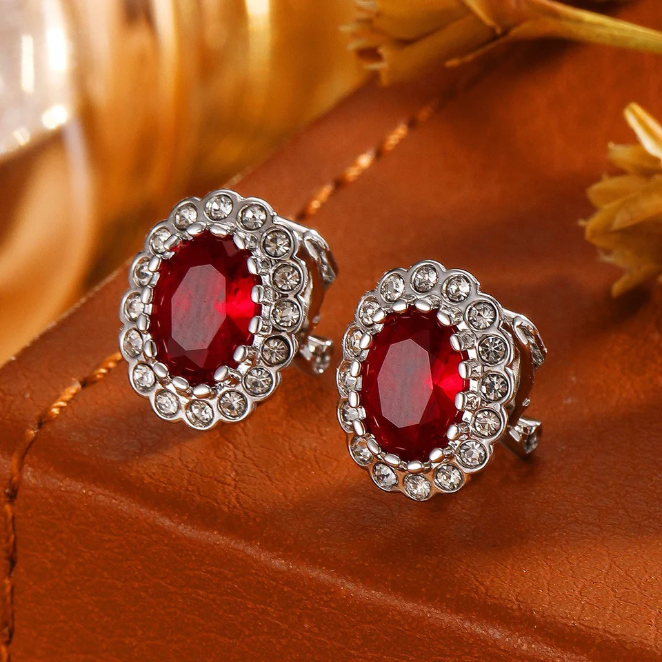 A Pair of Elegant and Sexy Copper Clip-on Earrings Rose Gold Fashion Jewelry for Women Non-pierced Earrings 260303