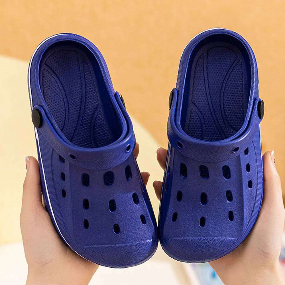 Kidmi New Women Clogs Outdoor Waterproof Beach Unisex Nonslip Hole Shoes EVA Flat Sandals Home Shower Slippers
