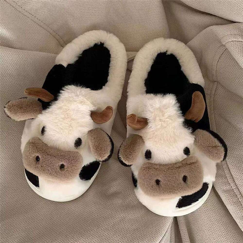 New 2025 Winter Unisex Cartoon Cow Warm Plush Slippers Couples Indoor Non-slip House Slides Men Women Home Floor Cotton Shoes