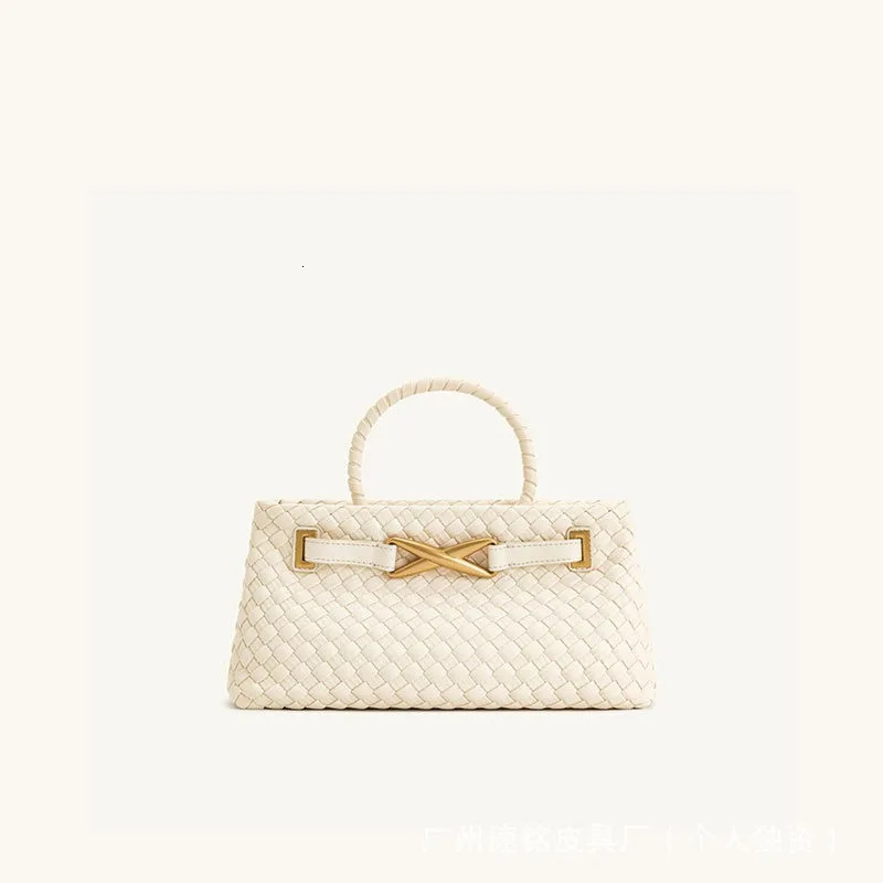 JW PEI Woven Handbag Stylish Versatile n Sophisticated Small Square Bag 260303
