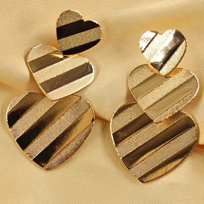 Elegant Handcrafted Wire Crafting Trio - Heart Shape Pendant + Elegant Tassel Studs