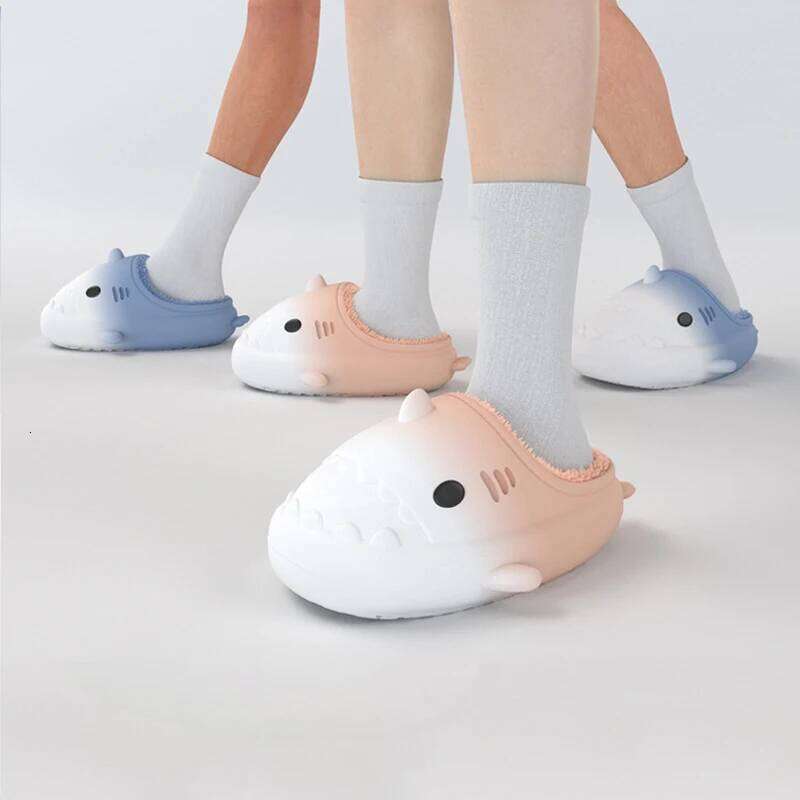 KIDMI Gradient Shark Furry For Men Women Plush Lining Bag Heel Slides EVA Linght Warm Indoor Cotton Slippers