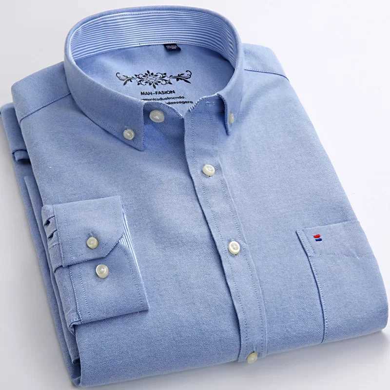 Mens long sleeved Oxford plaid striped casual shirt with front chest pocket regular fit button style thick neck work shirt M260305