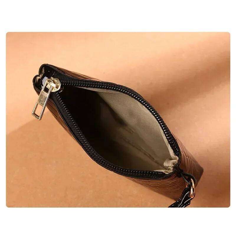 New Mini Women's Wallet Crocodile Pattern Short Zipper Wrist Small Bag Fashion Pu Leather Ladies Card Holder Coin Purse C260304