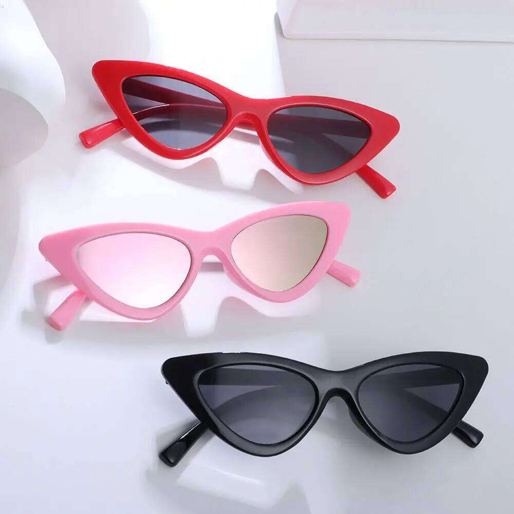 Fashion Kids Retro Narrow Frame Cat Eye Sunglasses for Boys Girls 3-9 Years Non-Polarized Sun Glasses Party Favor Z260305