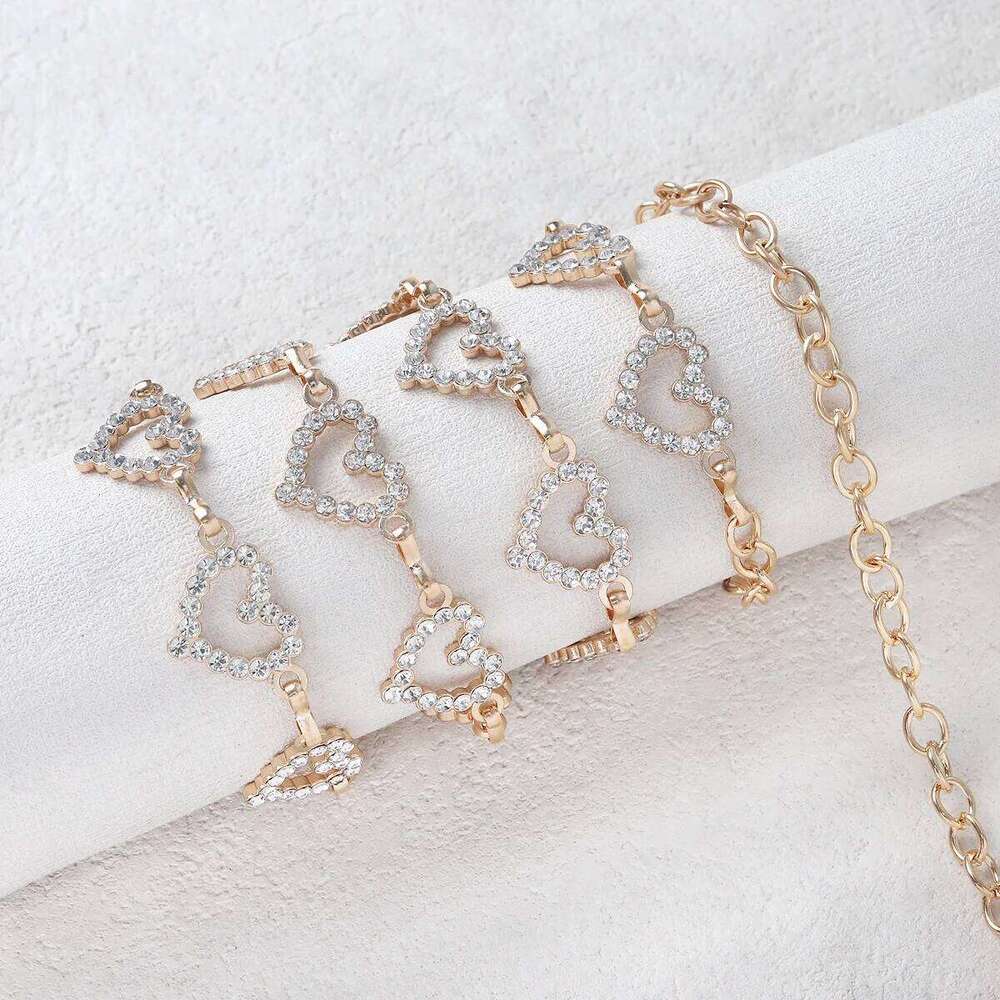 A piece of fashionable single-layer heart-shaped rhinestone waist chain street photography women's body vhains jewelry S260304