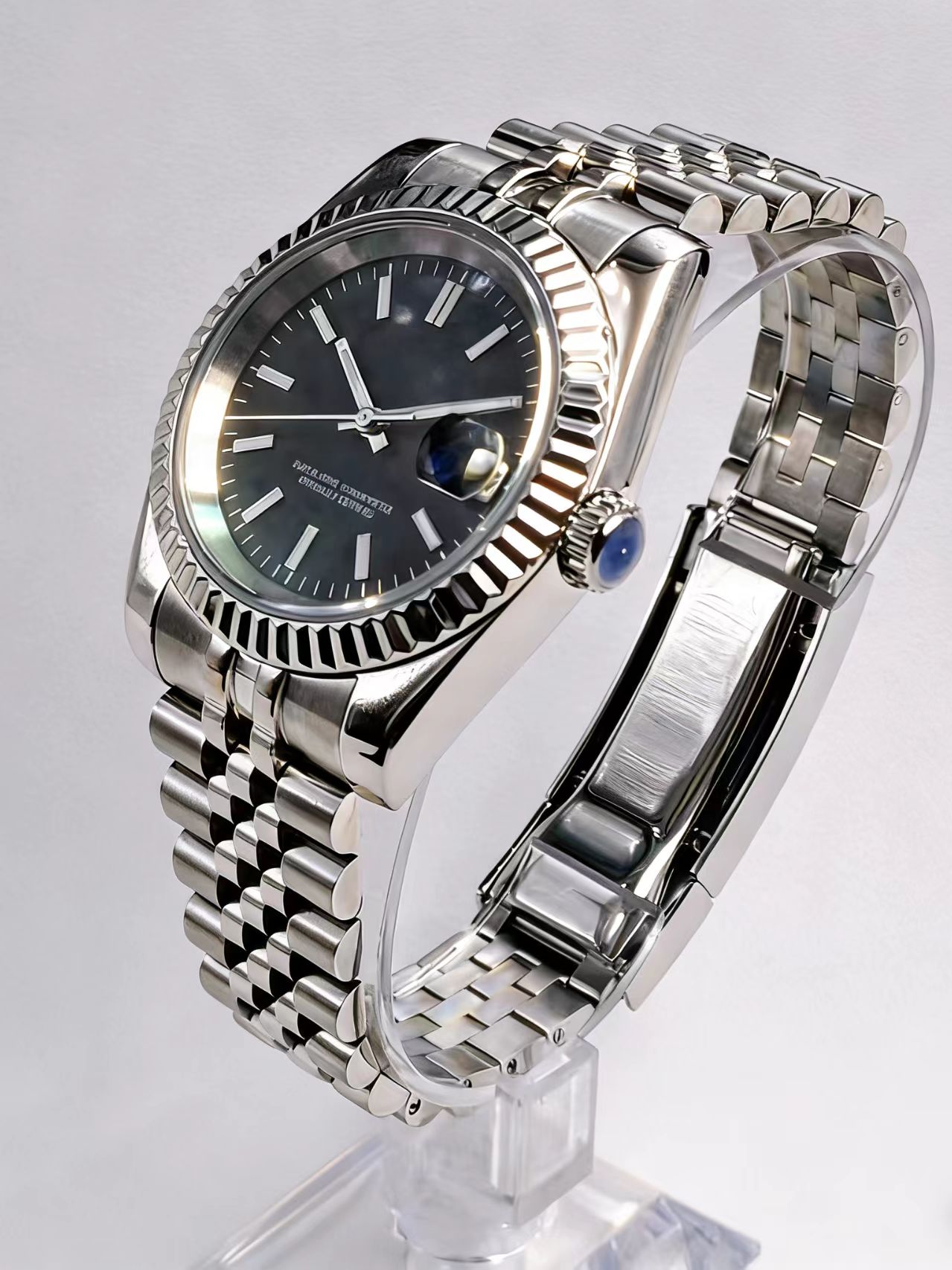 Self Made Diy NH35 Movement Sliver Watch Mod 39mm 316L Case 20mm 904L Strap green luminous Hands sapphire glass Fit NH35 movement strip nail Black 28.