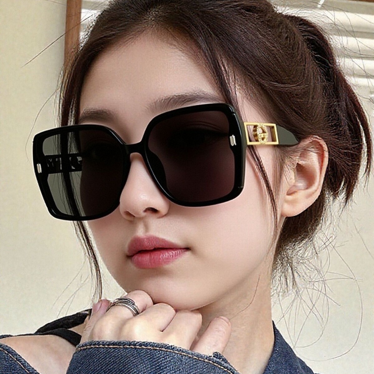 2026 New Designer Luxury Brand Large Frame Sunglasses Multi Functional Urban White Collar Women's Sunglasses UV Protection Thin Face High End Exp
