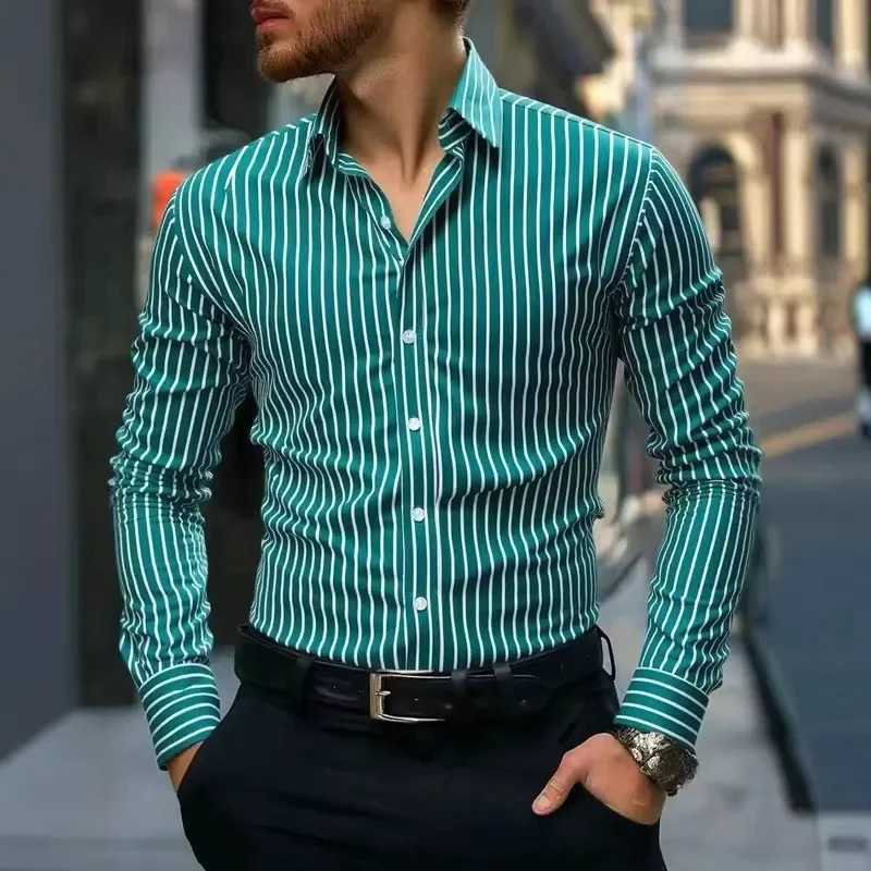 Spring Autumn Men Clothes Long Sleeve Stripe Shirt Men Business Casual Lapel Button Shirt Tops M260305