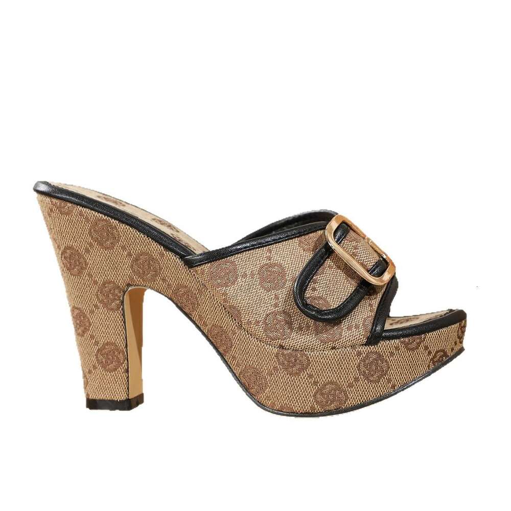 Women's high-heeled sandals, spring and summer styles, trendy, simple and fashionable, foreign trade large size, side-cut, block heel sandals for