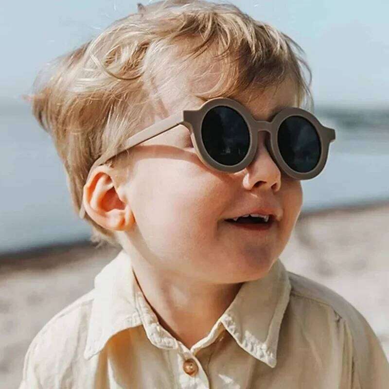 New Fashion Kids Sunglasses for Boys Girls Portable Folding Cute Baby Shades Eyewear Children Cartoon Outdoor UV Sun Eyeglasses Z260304