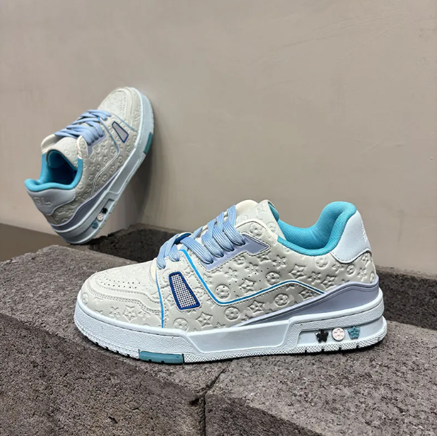 Free shipping Casual Shoes Fashionable breathable casual shoes lightweight and comfortable simple board shoes
