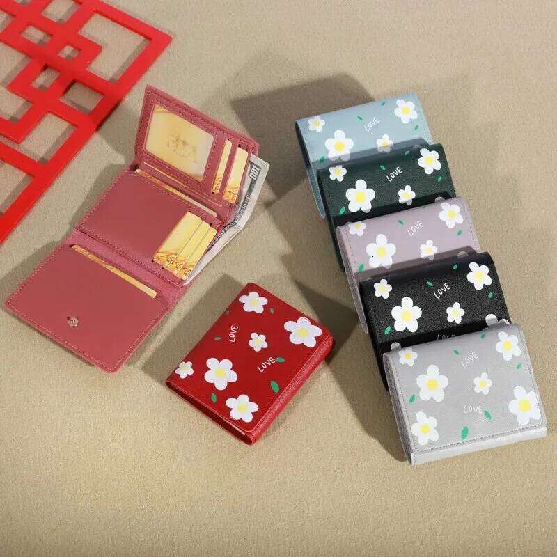 2023 New Small Women's Short Fold Personalized Student Cute Mini Fashion Zero Wallet C260304