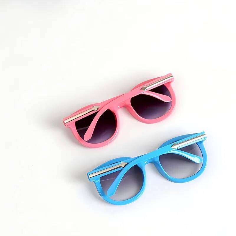 Children's Round Frame Cat Eye Sunglasses with Metal Arrow Accents Eyewear Stylish Fashion Accessory for Boys Girls Sun Glasses Z260305