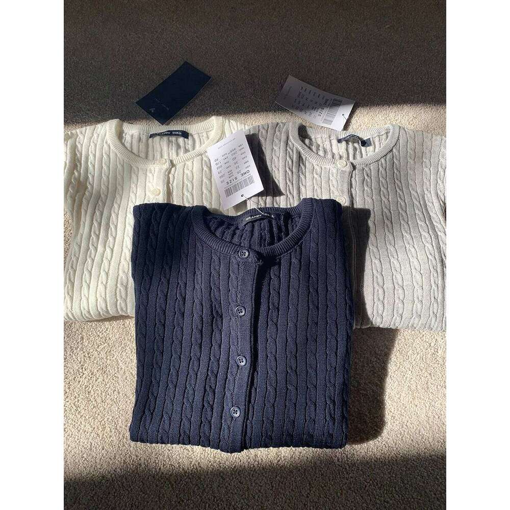 New Red Twist flower Knitted Sweater Cardigan O-Neck Single Breasted Long Sleeve Slim Coat Vintage Streetwear Simple Crop Top XJ260305