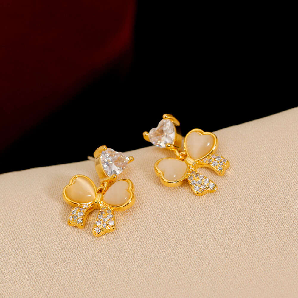 Exquisite And Luxurious Ultra-shiny Heart-shaped Zircon Cat's Eye Stone Bowknot Earrings For Women