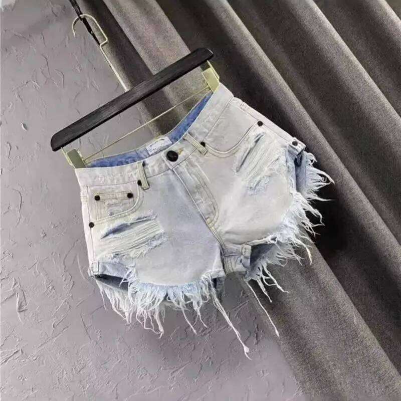 White Denim Shorts Jean Female New Summer Outfit Girl Broken Hole Casual Fashion Wide Leg A Word Hot Pants For Women XJ260305