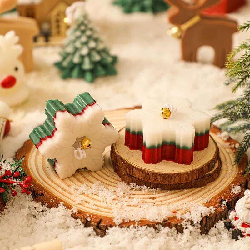 Snowflake Candles, Handmade Aromatherapy Decoration, Perfect Small Gift for Christmas Decoration W260304 W260305