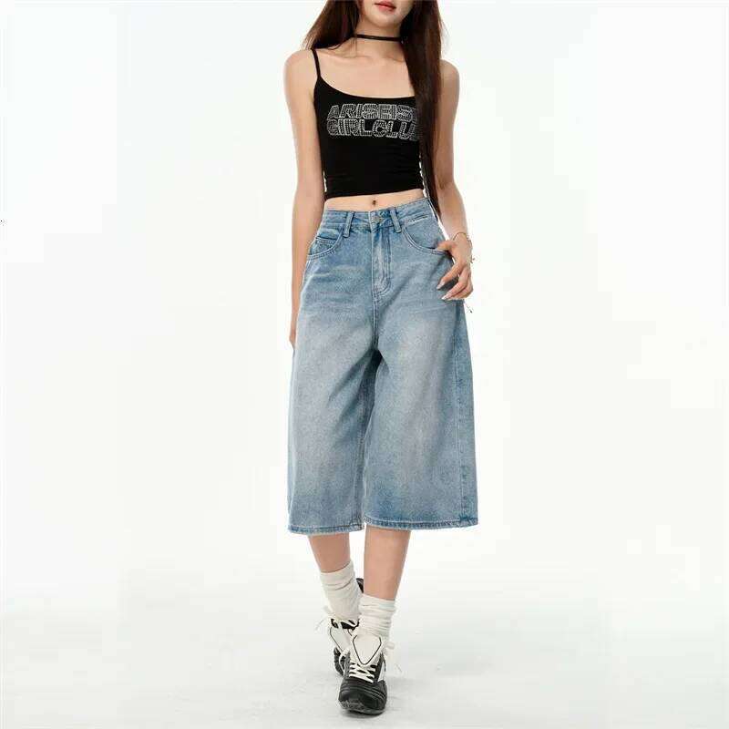 New Summer Fashion Thin Wide-leg Denim Shorts. Women's Fashionable Versatile, Comfortable Casual and Loose Seven-inch Jeans XJ260305