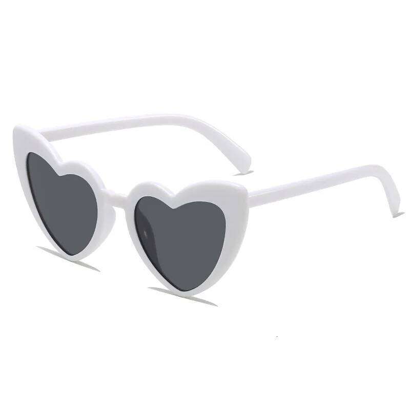 1/3/10PCS 2025 New European and American Girl Love Beach Peach Heart Birthday Photo Cross border Fashion Sunglasses Z260305